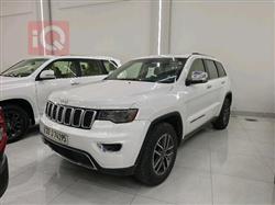 جیپ گراند شیرۆکی